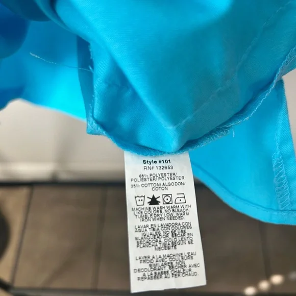 WonderWink Women’s Scrub Top Blue V-Neck Small Medical Nursing NWOT - Picture 6 of 6